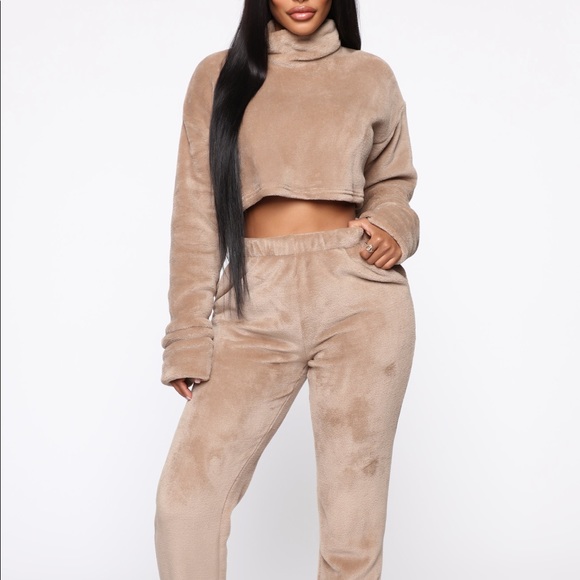 Fashion Nova Other - Jogger set